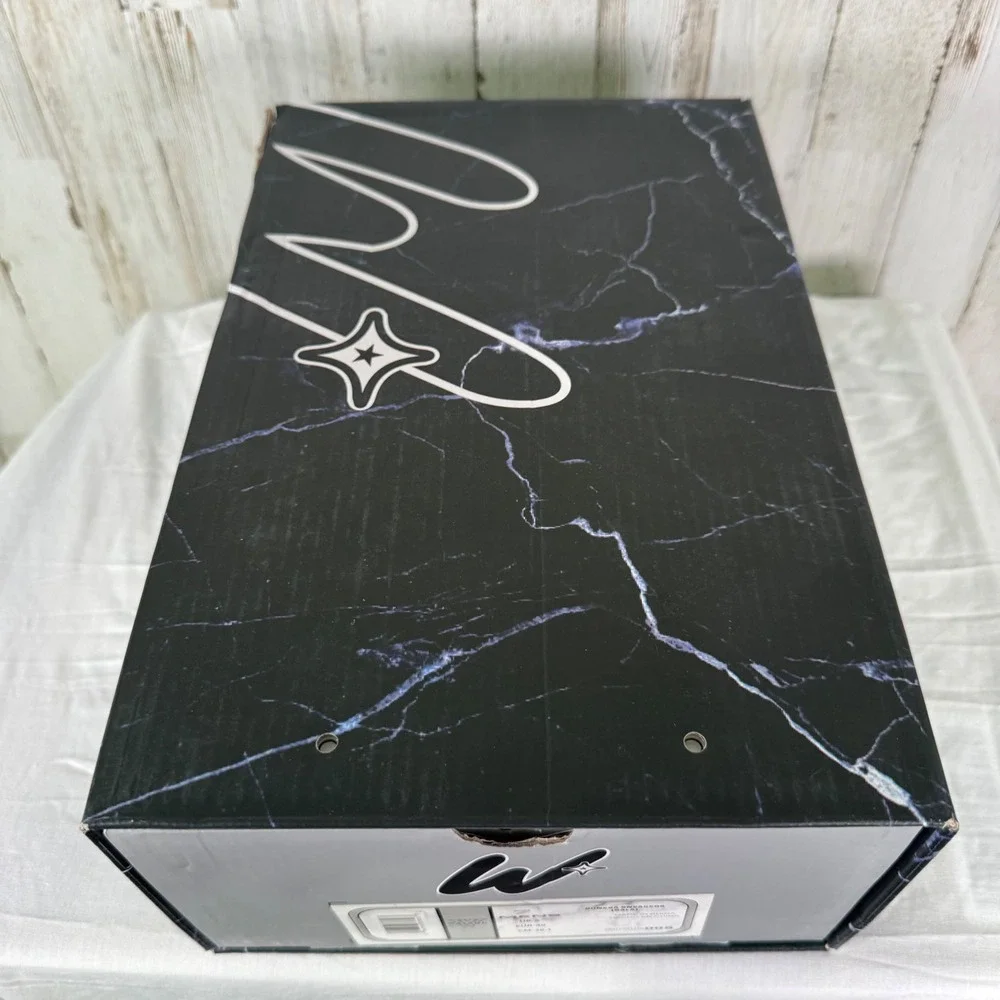 NIB Watson Boneba Shoes Womens 8.5 Brightstone Black White Skeleton Streetwear